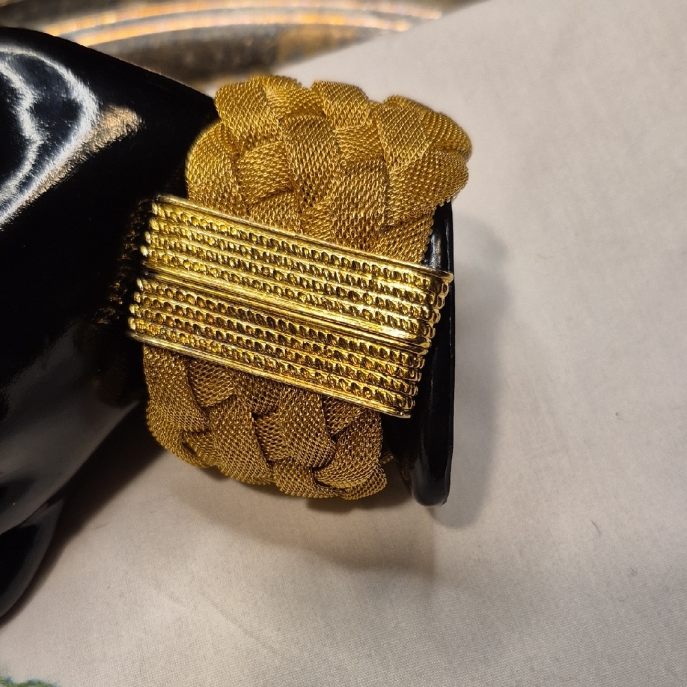Elegant Gold Tone Braided Bracelet